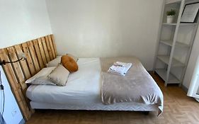 Appartement Typique Nicois En Plein Centre Ville