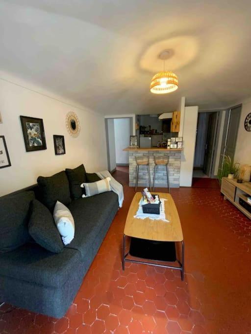 Appartement Typique Nicois En Plein Centre Ville Nizza Esterno foto