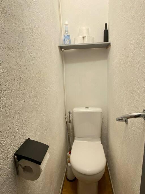 Appartement Typique Nicois En Plein Centre Ville Nizza Esterno foto