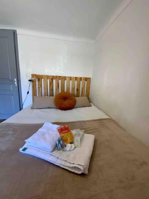 Appartement Typique Nicois En Plein Centre Ville Nizza Esterno foto