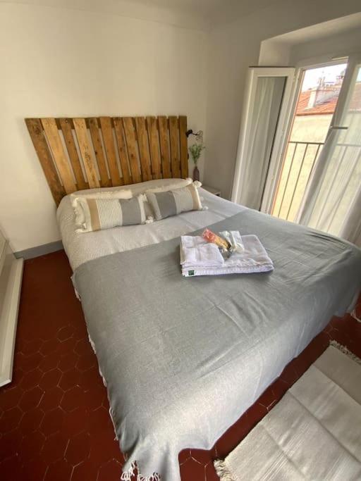 Appartement Typique Nicois En Plein Centre Ville Nizza Esterno foto